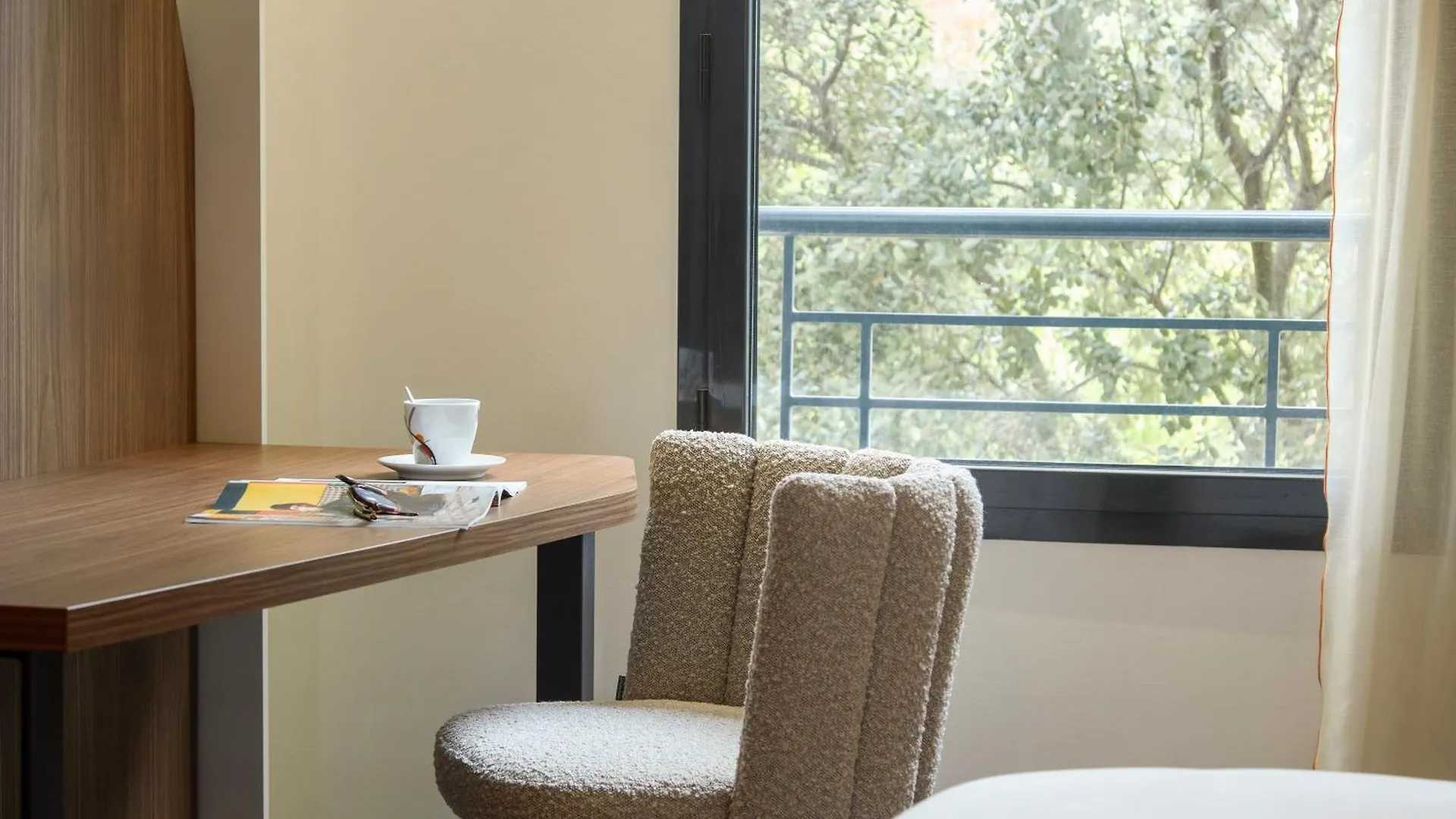 Mercure Aix-En-Provence La Duranne Gare Tgv Francia
