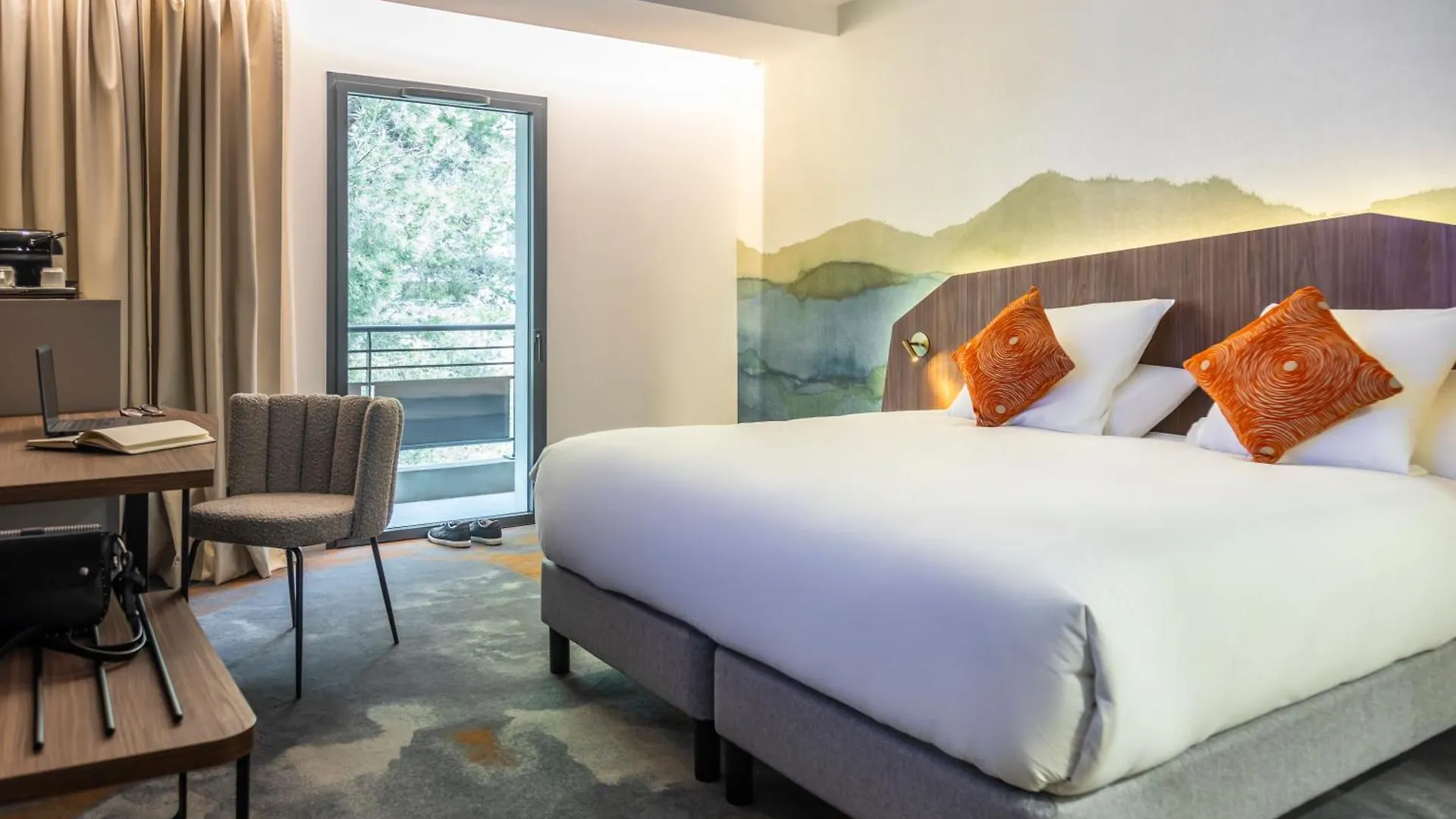 Mercure Aix-En-Provence La Duranne Gare Tgv