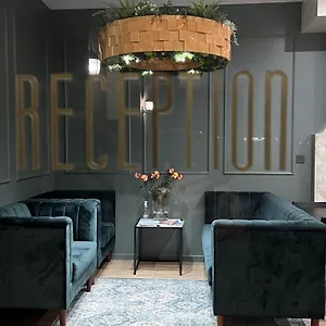 Hotel Au Bec Fin **