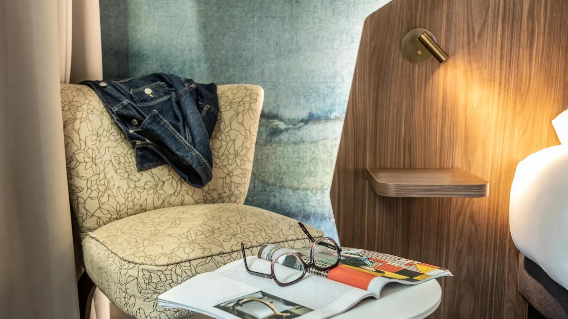 Mercure Aix-En-Provence La Duranne Gare Tgv 4*,